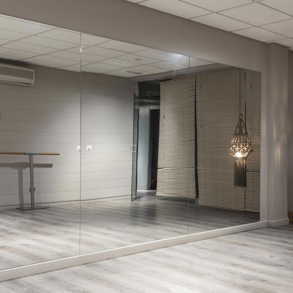 Bargain! Slight Seconds! Circuitt 4mm Sheet Mirror Glasss 213 x