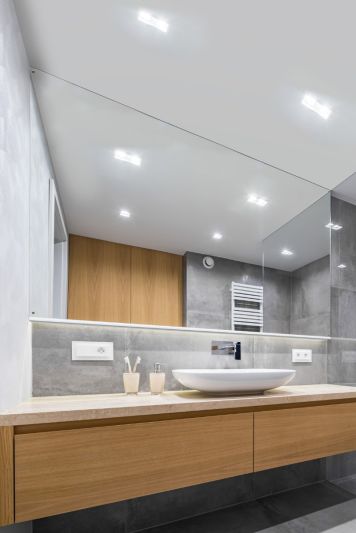 Circuitt 4mm Sheet Mirror Glass Polished Edge 4 Holes 122 x 91 CM